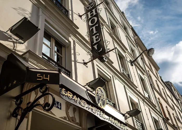Grand Hôtel Amelot Paris